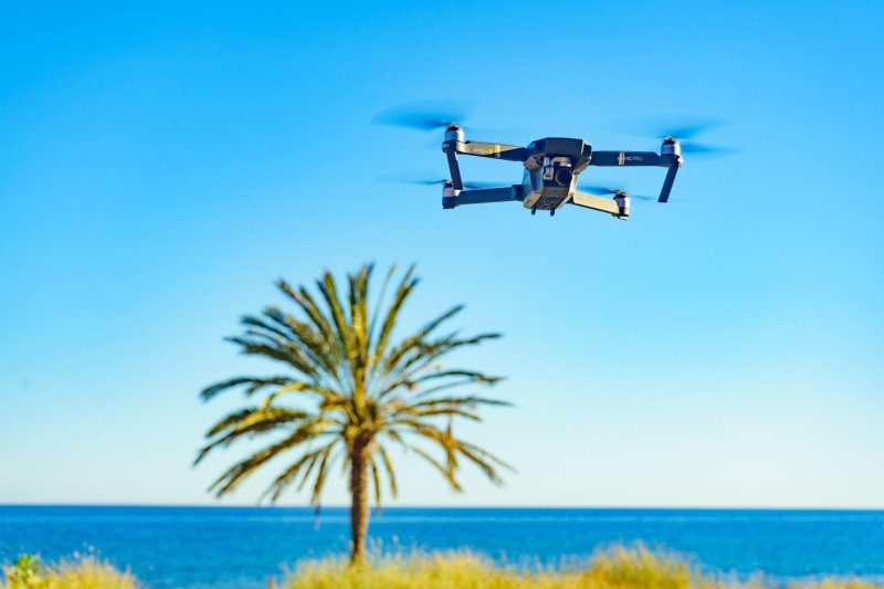 dronpro_létající hlídač02