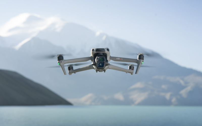 DJI Air 3S w locie