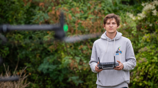 Pilot DRONa – specjalista modelowania 2D/3D, LiDAR i SAR