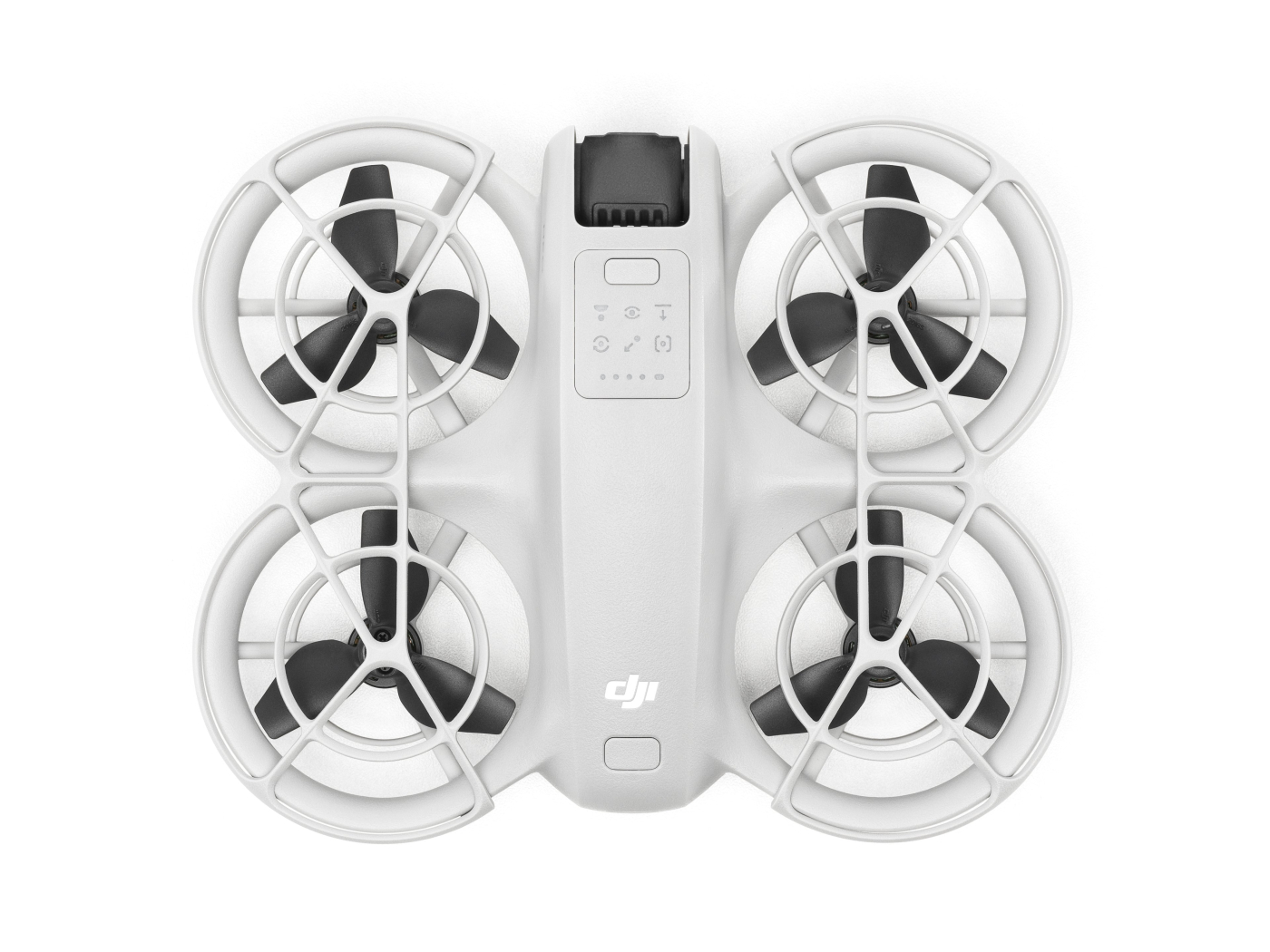 DRON DJI Neo ze shora DRONPRO